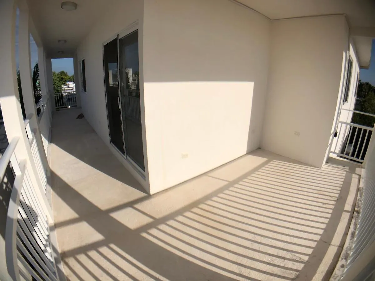 Casa Colibri, Playa Del Carmen Villa